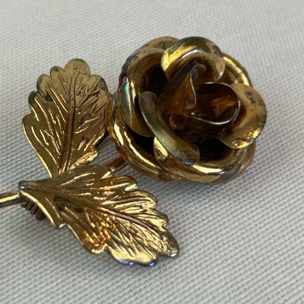 Vintage Gold Tone Rose Brooch Pin Figural 3D Romantic Feminine
